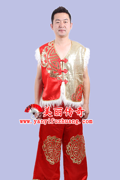民族服婚纱照_秀禾服婚纱照(2)